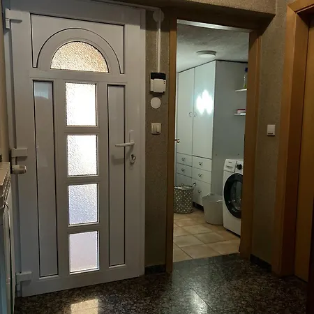 Apartment Pejton House *